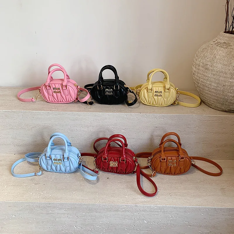 Children's bag 2025 new western-style Korean version Xiaoxiangfeng princess style trendy embroidery thread single shoulder cross