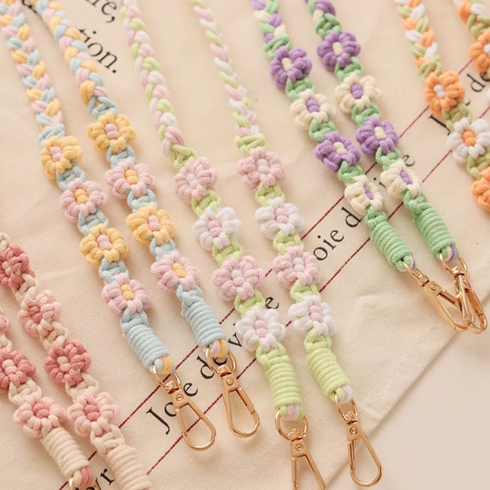 Sweet Handmade Flower Woven Chain Lanyard Crochet Hook Woven Daisy Flower Hanging Chain Knitted Colourful Bag Braided Rope