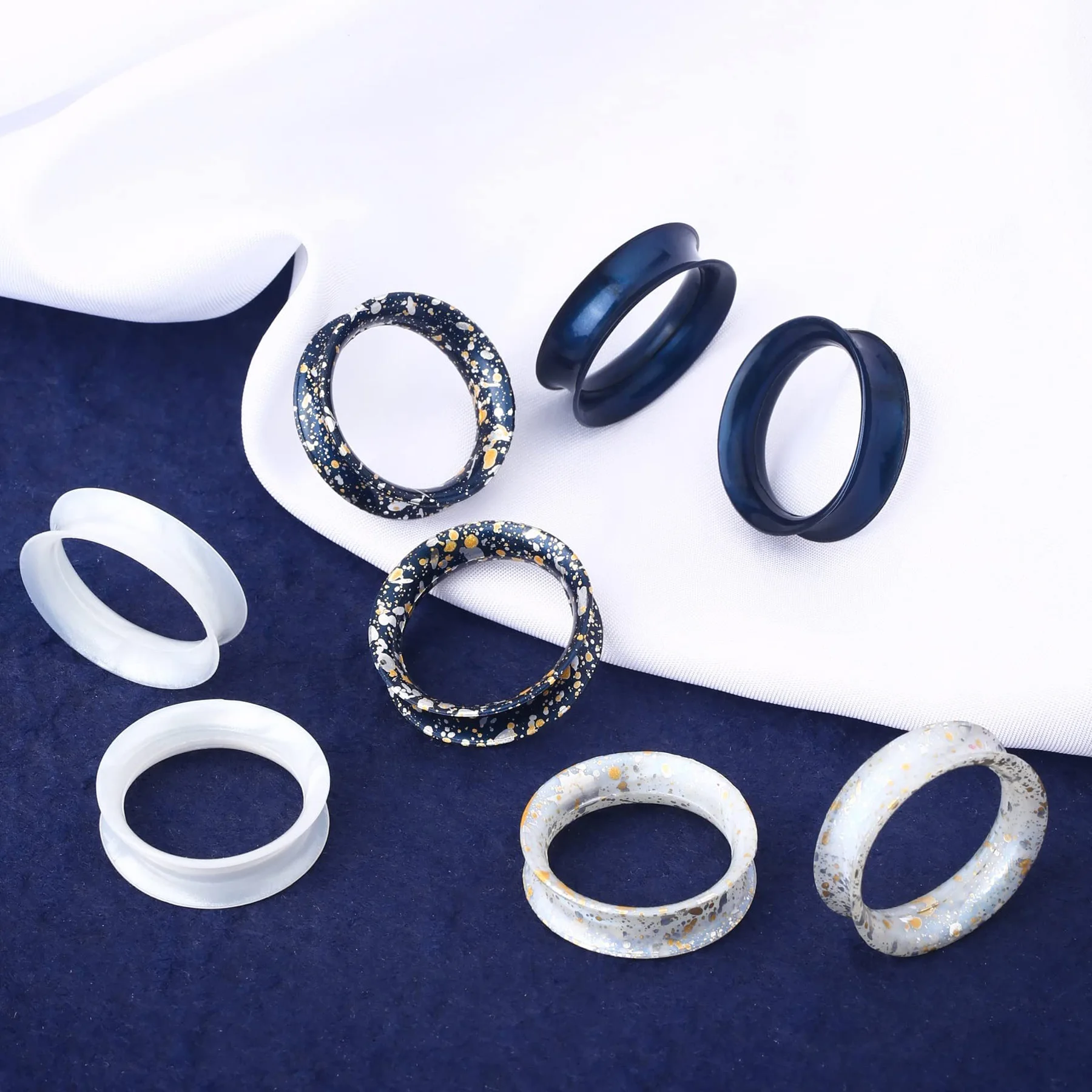 2PCS Soft Silicone Ear Gauges Flexible Ear Skin Tunnels Earlets Plugs Stretcher Expander Set Ear Piercing Jewelry 3-25mm