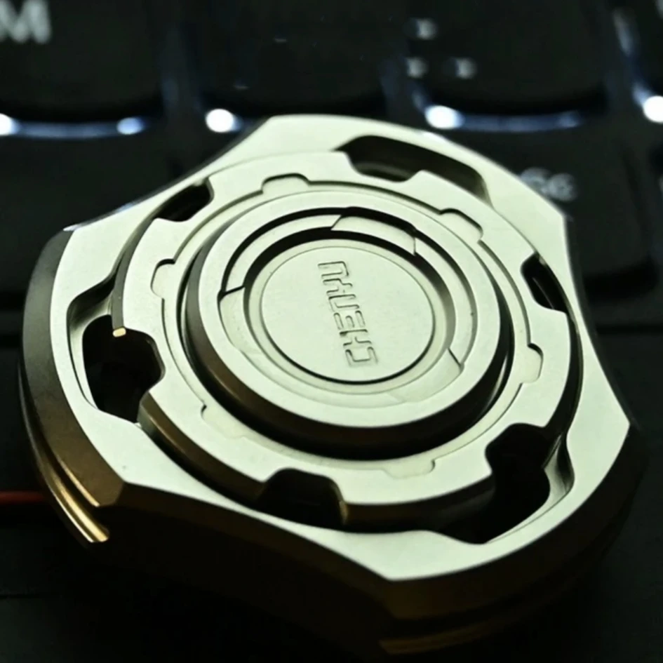 CNC อย่างแม่นยํา Fidget Slider Spinner EDC ของเล่น Dual Bearings Design Titanium Alloy Sensory ความเครียดบรรเทา ADHD Focus