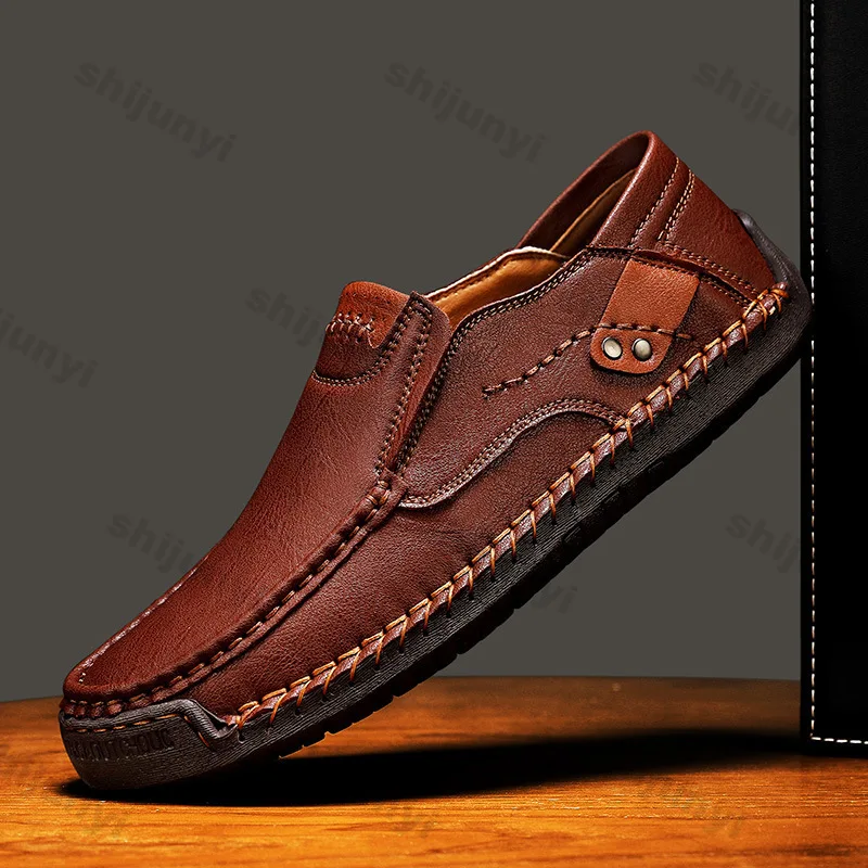 Men's Outdoor Casual Shoes Sewing Splicing Large Size Flats 2026 Spring Autumn New Retro Breathable Comfortable Non Slip Loafers