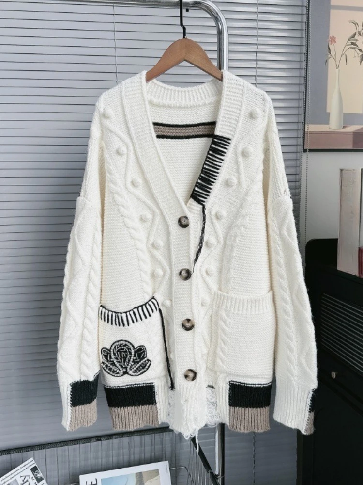 

Fashion High Street Cardigan V Neck Pockets Hole Heavy Beading Desiggn Sweaters Fashion Elegant Knit Tops Loose Women's Clothing