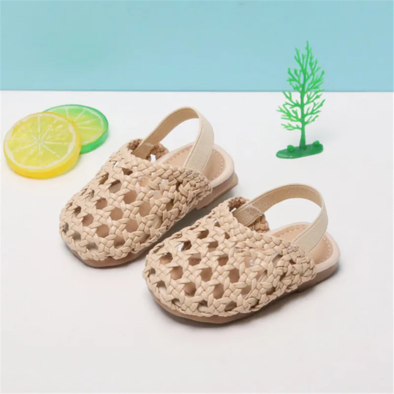 Chaussures d\'été pour bébés filles, sandales tressées ajourées à semelle souple, à la mode, pour premiers pas, nouvelle collection 2023, taille EU