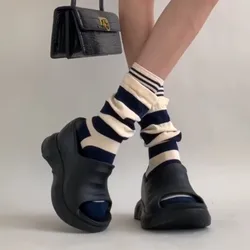 Sports Fuzzy Athletic Autumn Winter Sock Women Striped Versatile Pile Ankela Vertical Striped mid-calf Trendy B7W167