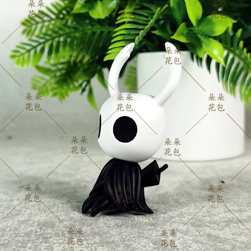 In Voorraad Mini Hollow Knight Zitpositie Kleine Ridder Anime Figuur Pvc Collectie Standbeeld Model Ornament Speelgoed Kerstcadeau