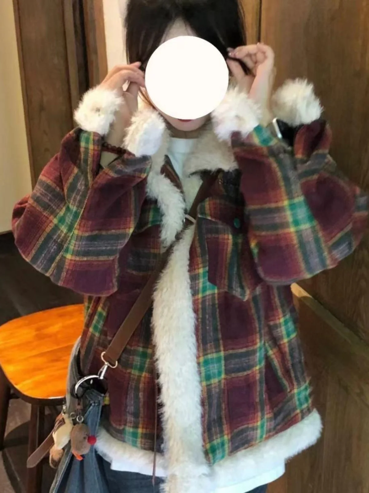 

Женская зимняя куртка из меха ягненка в стиле ретро, хлопковая сэндвич-сэндвич, повседневная уличная одежда, свободная посадка на пуговицах