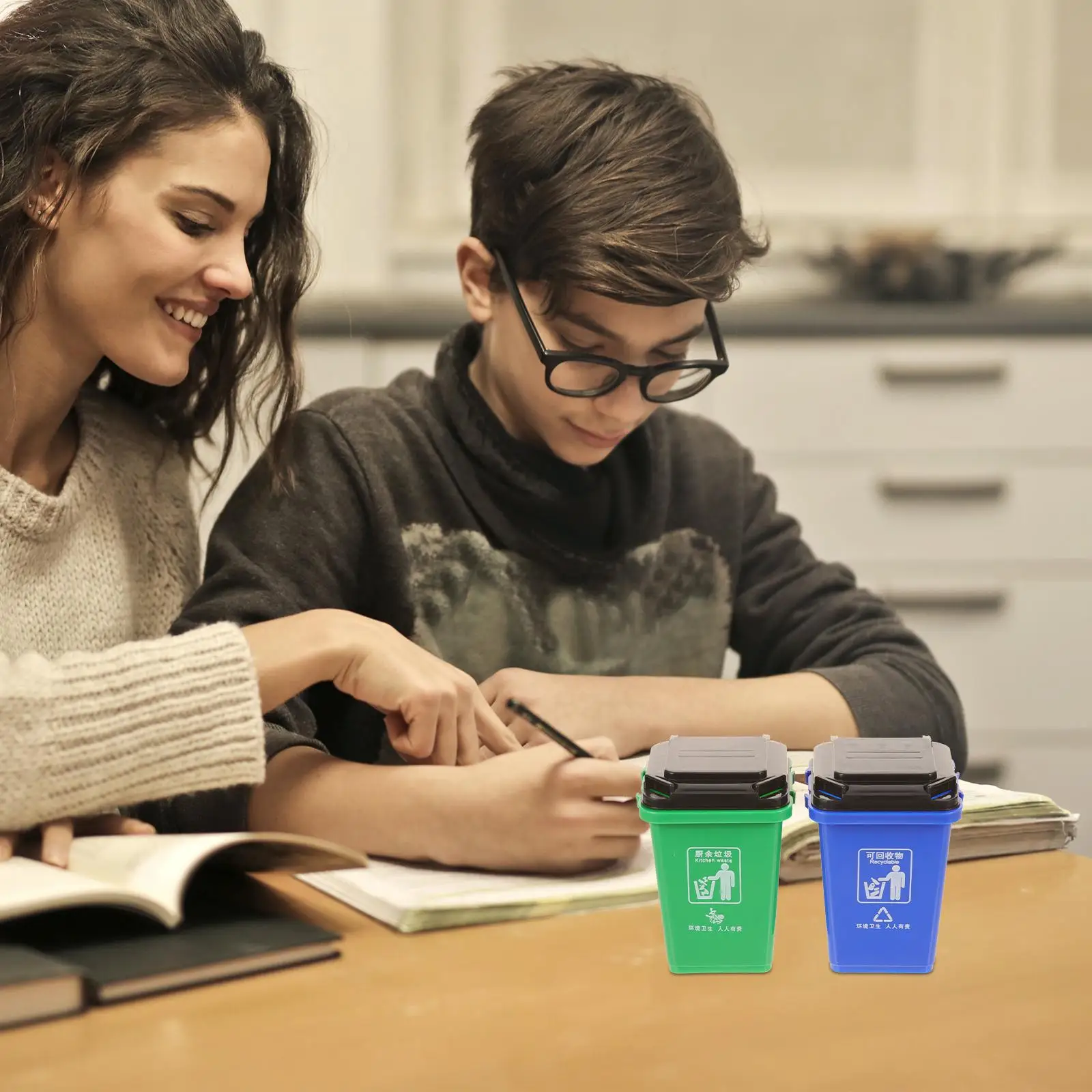 2 PCS 쓰레기통 펜 홀더 편지지 보관 바구니 연필 케이스 쓰레기 모양