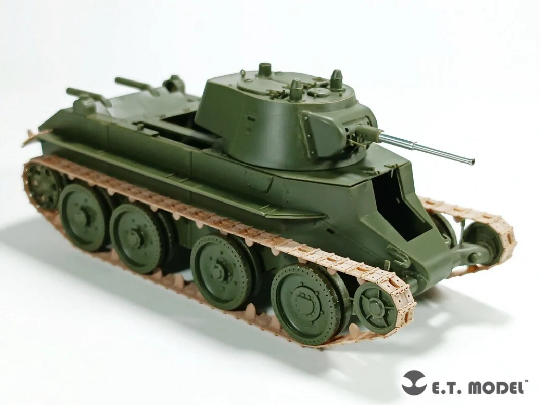 1/35 ET model P35-025 WWII Soviet BT-7 Light Tank Workable Track For TAMIYA Kit