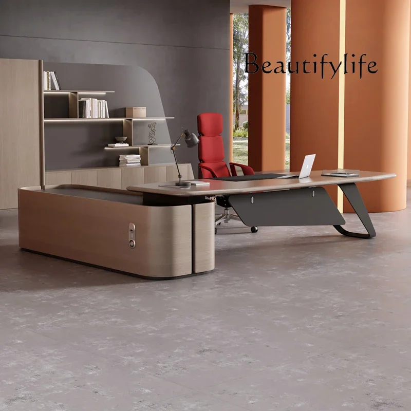 

M Креативный стол Boss Стол президента Простой современный высококачественный письменный стол Офисная атмосфера Один стол