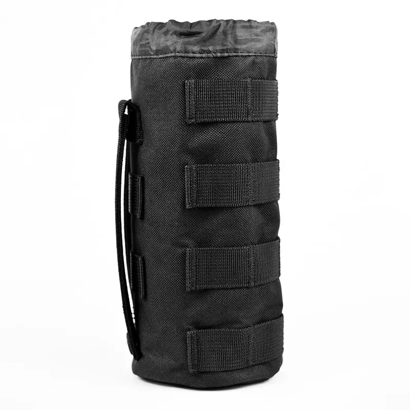 Schwarze taktische Wasserflaschentasche, multifunktionales Outdoor-Nylon-Lochdesign mit verstellbarem Kordelzug für Molly-System und Ausrüstung.