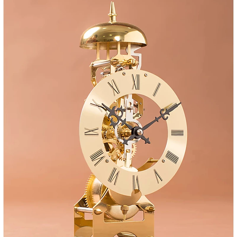 Pure mechanical manual clock, the timekeeping belongs to the movement