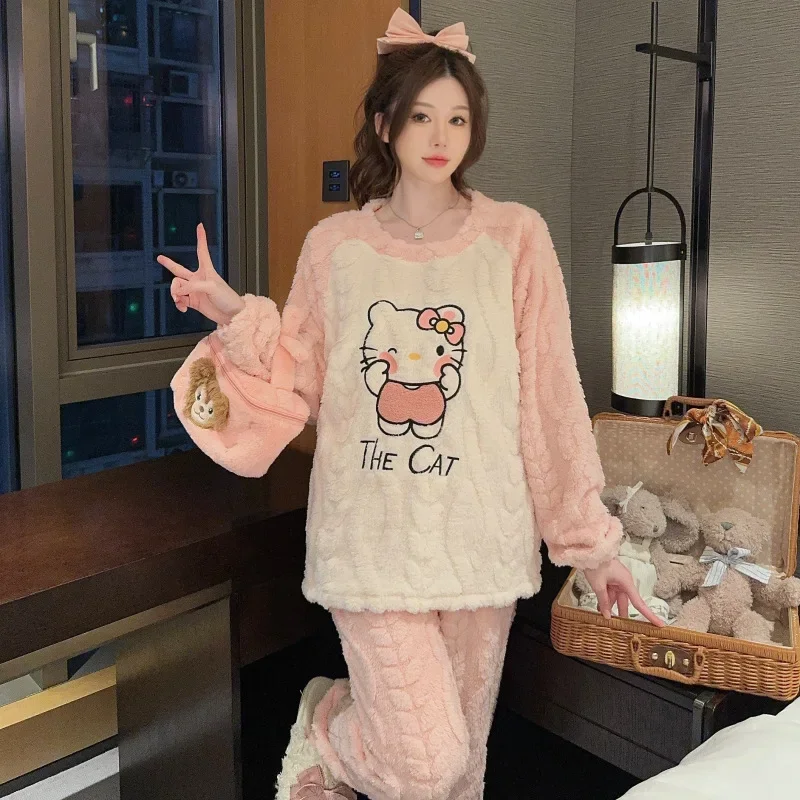 

Sanrio Hello Kitty Coral Velvet Women Pajamas Can Go Out Homewear Cartoon Long-sleeved Pants Suit Loose Leisure Two-piece Set