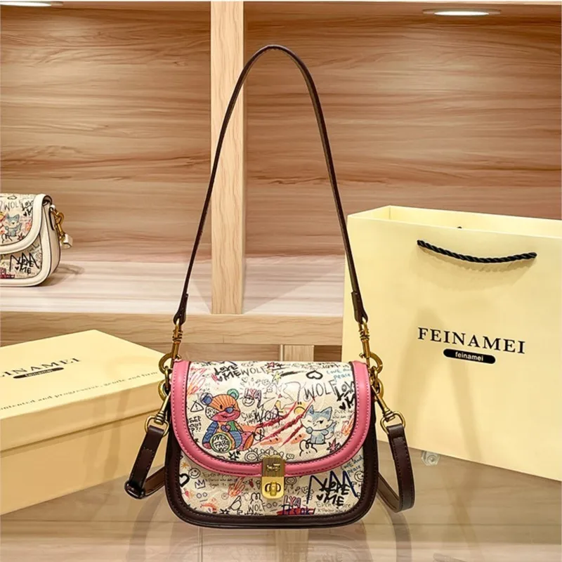 

Brand women's shoulder bag 2025 new spring/summer retro commuting high-end designer graffiti crossbody bag fashion saddle bag