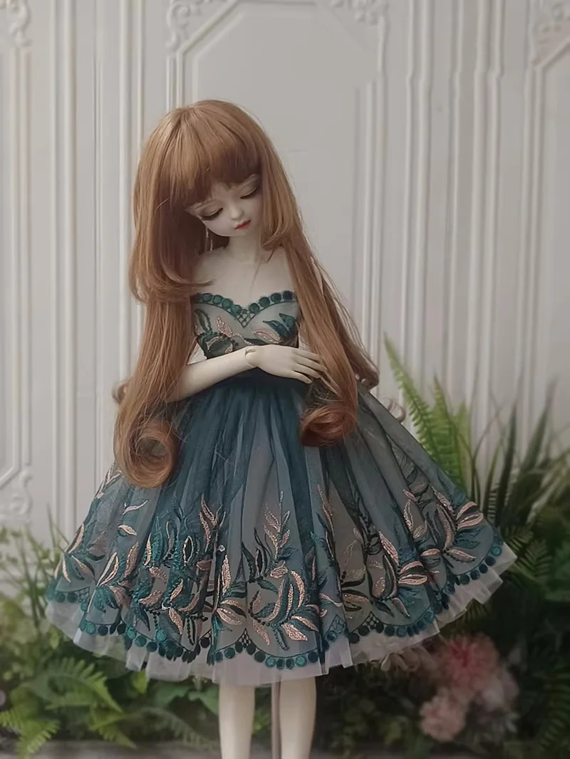 

bjd doll clothes are suitable for 1/3 and 1/4 size dark green puffy dress doll accessories