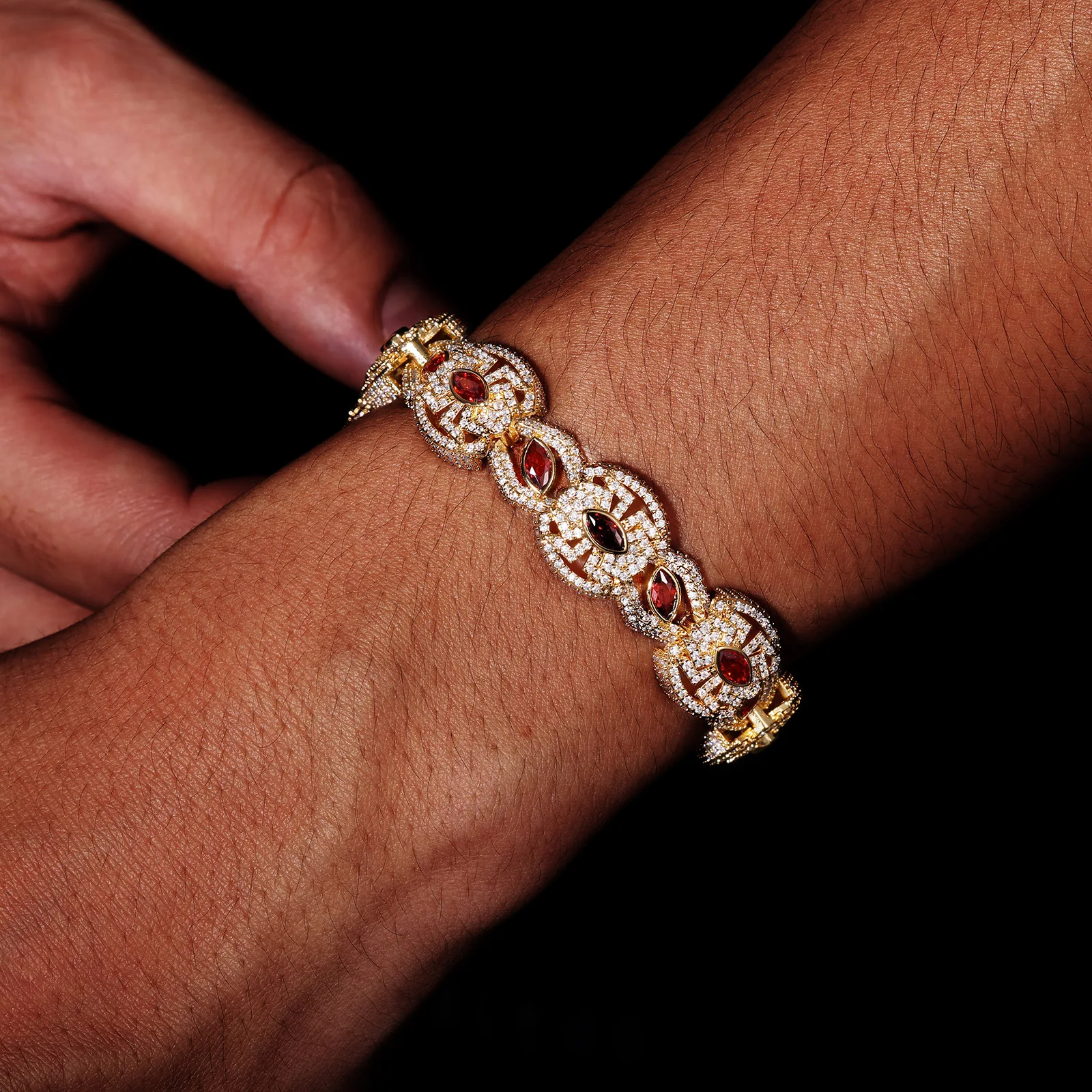 Hip Hop Moissanite Paved Bling Iced Out Spider Shaped Link Chain Bracelets for Men Rapper Jewelry Gold Silver Color