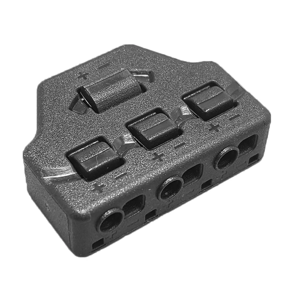 3 Ports Out Line Splitter Quick Connect Low Voltage Wire Splitter Distribution Block For Lighting Led Strip Connection Terminal
