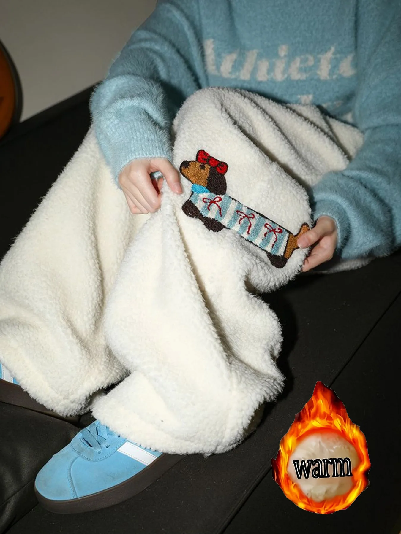 Trendy geborduurd hondenpatroon Dubbelzijdig fleece Casual Winter Nieuwe losse broek met rechte pijpen en wijde pijpen voor tieners met gevoel voor design, met fleece gevoerd en verdikt voor koudebestendigheid