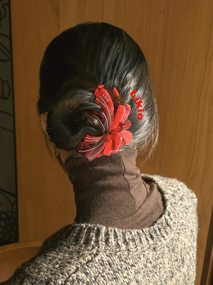 likio-オリジナルデザインフェスティバル幸運花火ヘアクリップサメヘアクリップ女性の新しいスタイルアセテートヘアアクセサリー