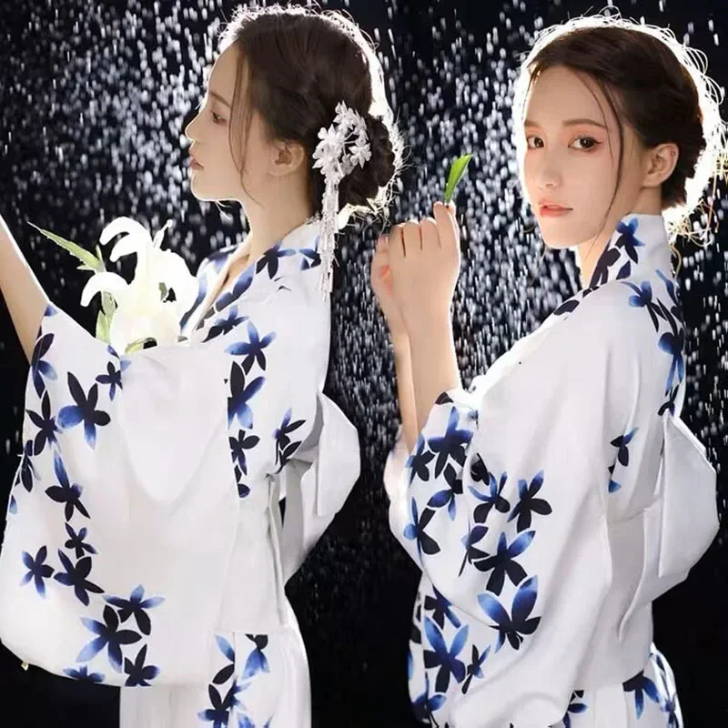 Women Kimono 2023 Fashion National Floral Yukata Japanese Clothes Cosplay Shirt Blouse Summer Beach Kimono Photography Clothing