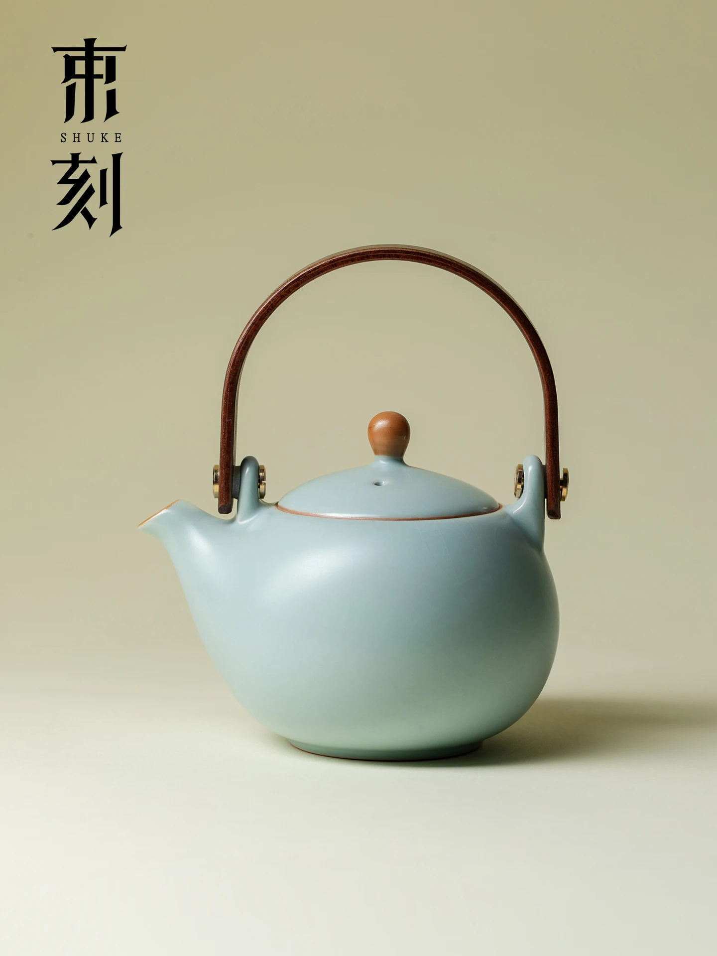 

Large Capacity Tea Pot with Filter Traditional Crafted Blue Glazed Ceramic Tea Set Single Pot Handmade Chinese Style Tea Brew...