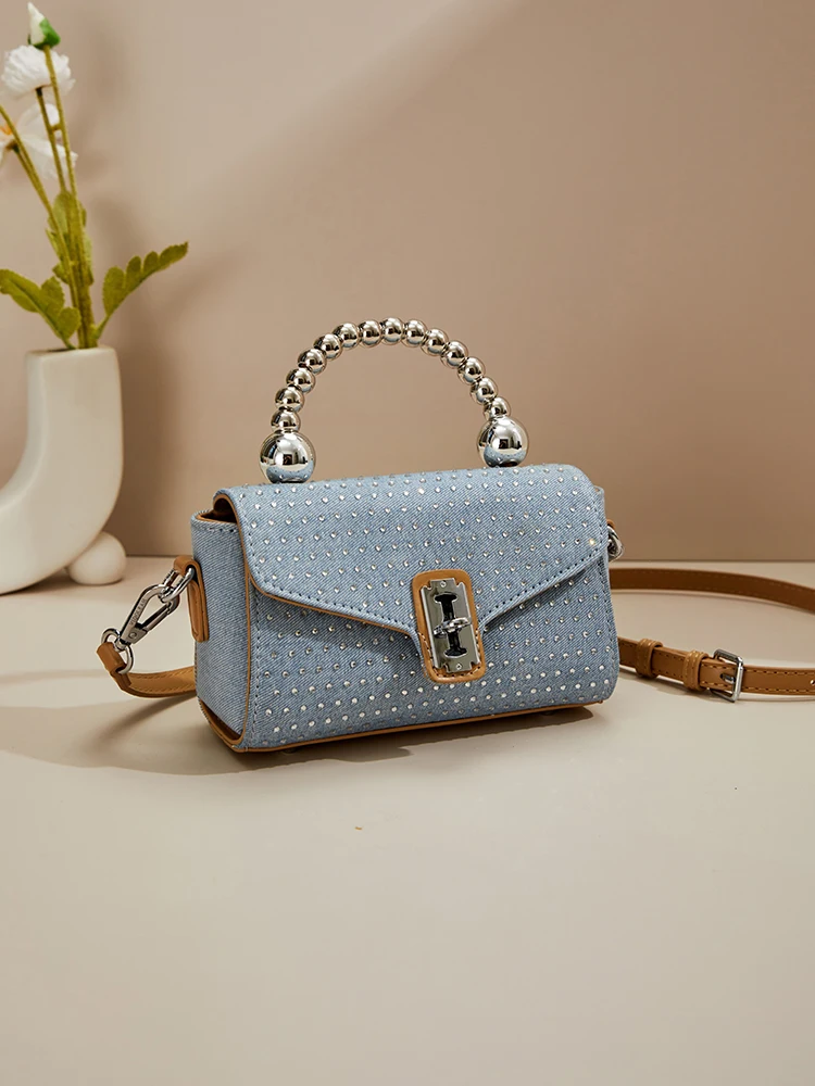 

Designer's Unique Lock Buckle Sparkling Diamond Messenger Bag 2024 New Women's Beaded Handle Spliced Shoulder Bags Chic Handbag