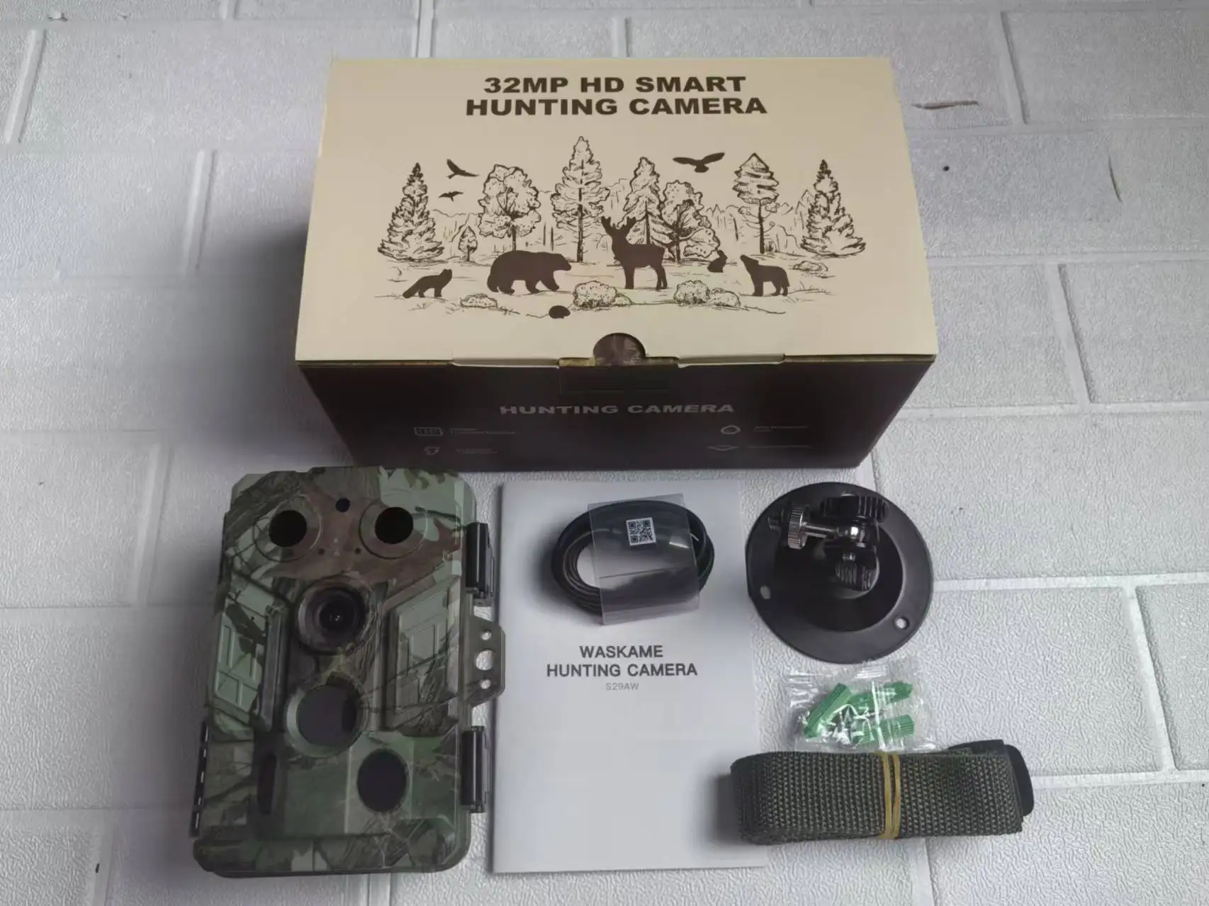 32MP WIFI HD Smart Hunting Camera with Night Vision for Farm Wildlife Monitoring