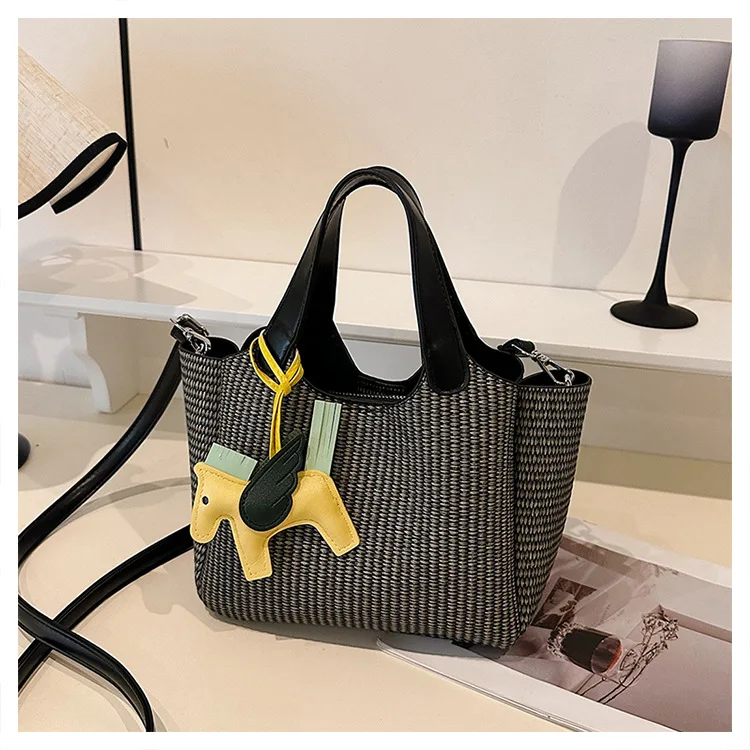 

2025 Trendy Pillow Bag - Oversized Summer Tote for Women Minimalist Crossbody Shoulder Bag with Luxe Texture Must-Have Accessory