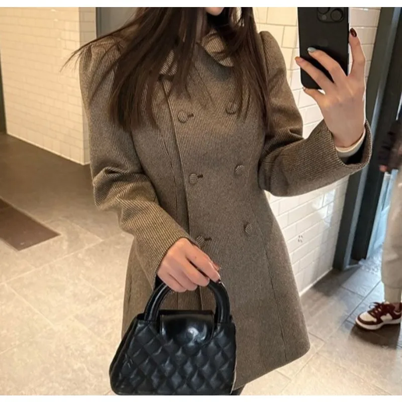 سترة صوفية رفيعة ونحيفة باللون البني للخريف والشتاء، سترة كاجوال كورية جديدة ذات ياقة دمية راقية مزدوجة الصدر #2