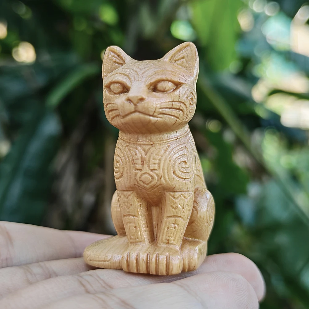 1.8 Inch Hand-Carved Wooden Cat Totem Figurine Decoration Tribal Style, Ethnic Style Suitable for Bedroom, Christmas Gift, Home Decoration, Centerpiece Decoration, Desktop Ornament, Birthday Gift, Indoor Decoration, Study Room