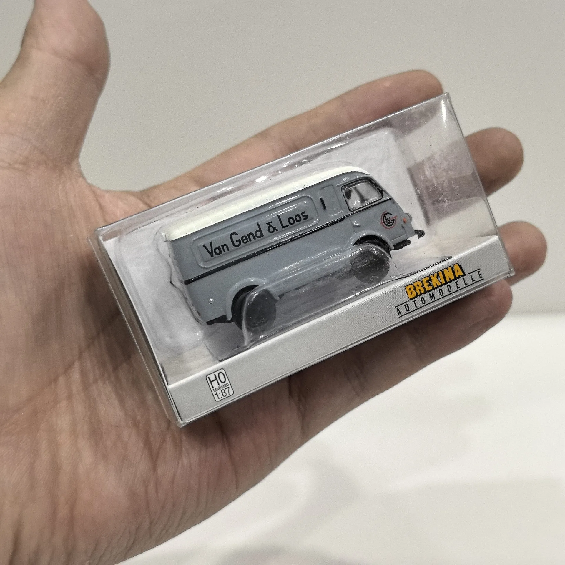 다이캐스트 브레키나 1/87 스케일 HO 르노 1000 KG 밴 르노 밴 플라스틱 소재 자동차 모델 수집품 장난감 선물 기념품 디스플레이