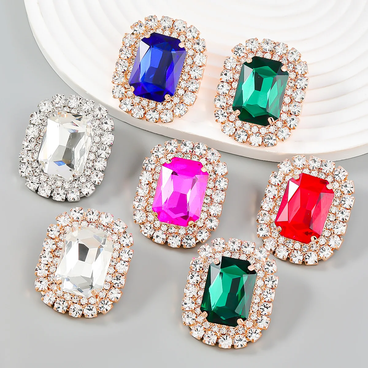 Earrings Super flash claw chain Square alloy diamond glass diamond geometric stud earrings Women's catwalk earrings