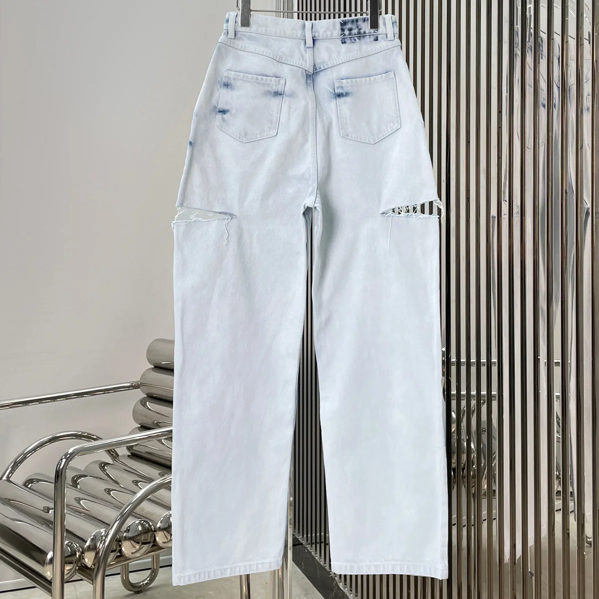 High Quality Women Gradient Bleached Ripped Wide Leg Jeans High Waist Loose Straight Denim Pants lyt133747