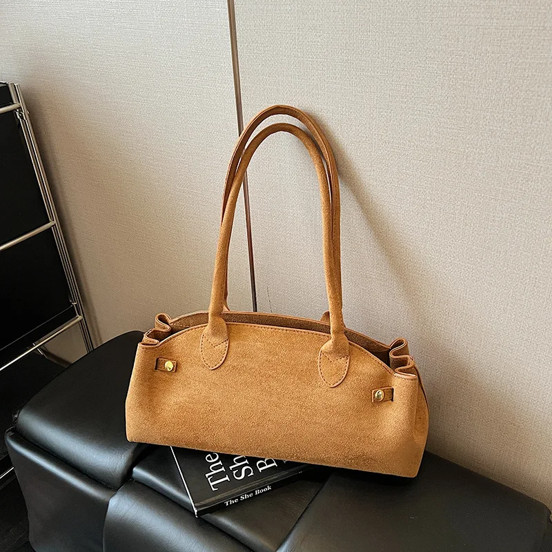 

Korean Retro Matte Underarm Bag Women's 2025 Summer Niche Light Luxury Versatile Work Commuter Shoulder Handbag