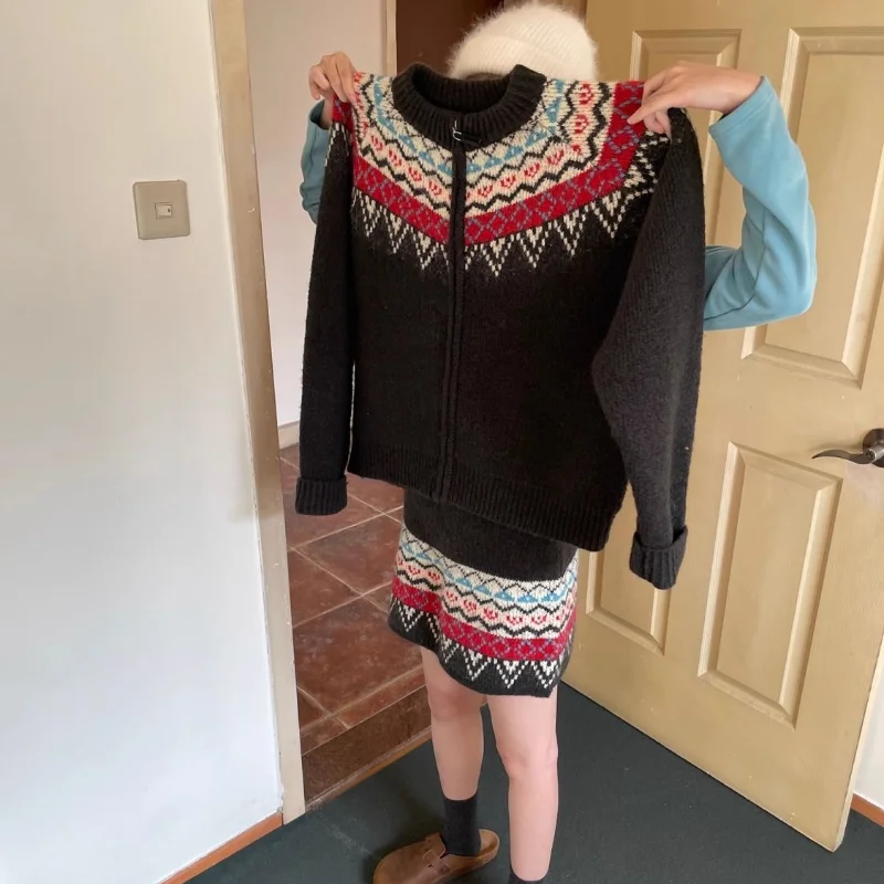 

Autumn Retro Knitted Cardigan High-waisted Skirt Suit Women Loose Casual Personalized Knitted Jacket Skirts Set Female Clothes