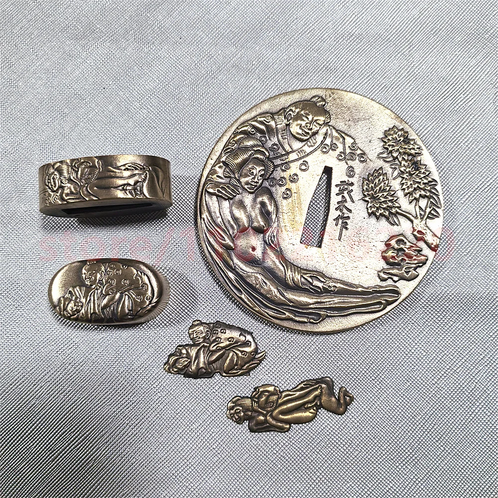 Beautiful Tsuba Handguard Guard Fuchi Kashira Menuki Copper Brass Material For Japan Real Japanese Samurai Katana Sword Fittings