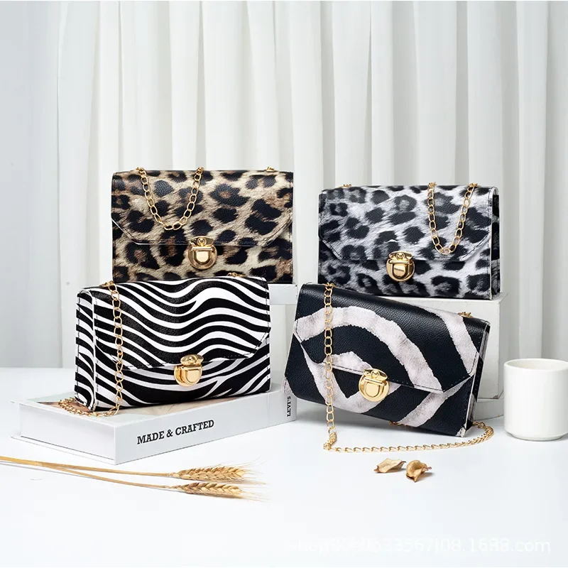 Leopard-print small bag female bag new 2023 girl bag Korean version of one-shoulder messenger bag mobile phone bag