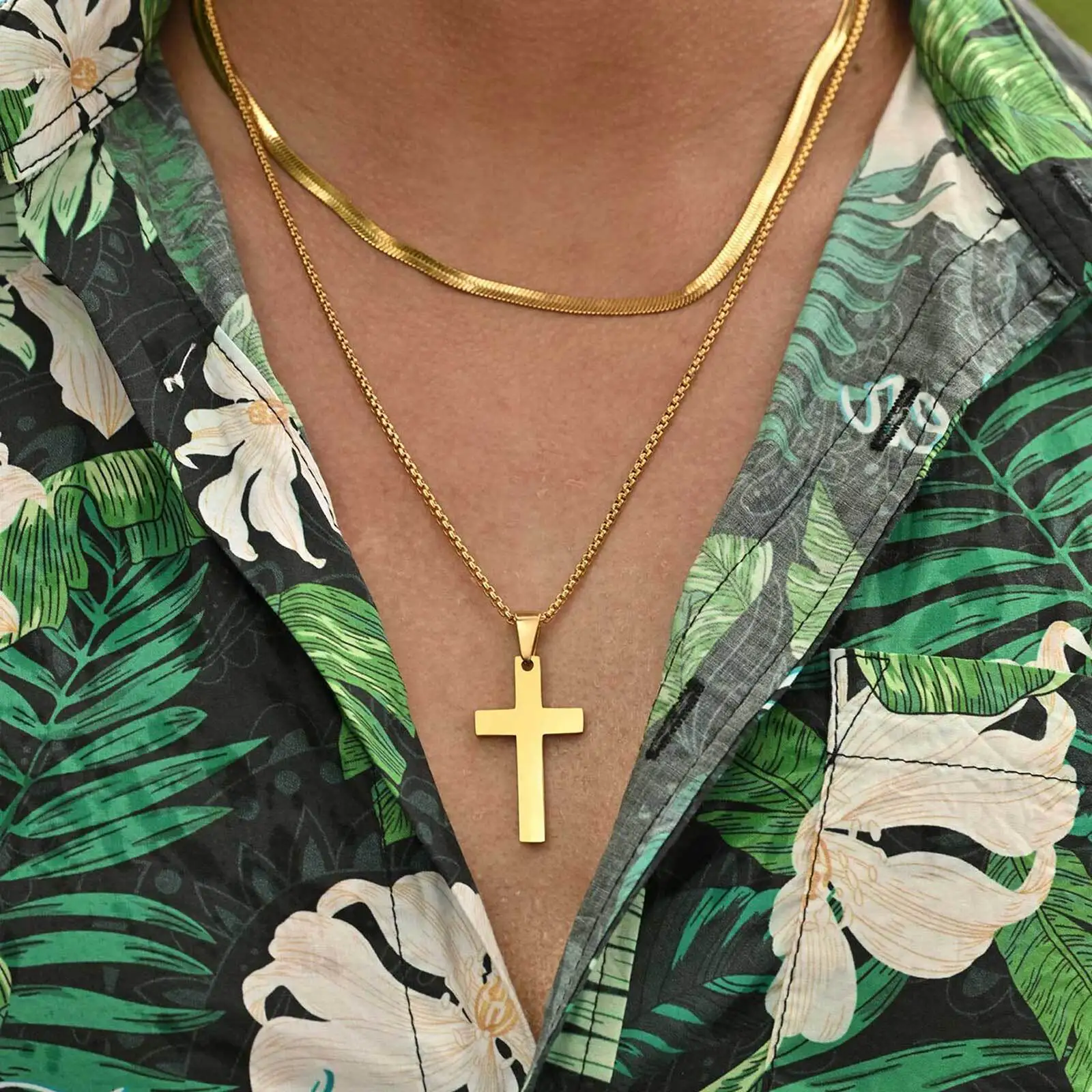 2pcs Men's Necklace,Waterproof Stainless Steel Cross Pendant Necklace,Birthday Party Jewelry Gift for Husband Dad Son BBF - Image 3