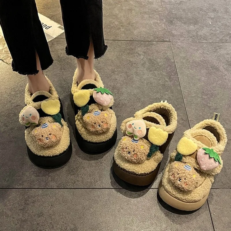 الأحذية القطنية الشتوية الجديدة للنساء عام 2025 دافئة ولطيفة مع الصوف في الخارج. أحذية الثلوج ذات النعل السميك عصرية #2