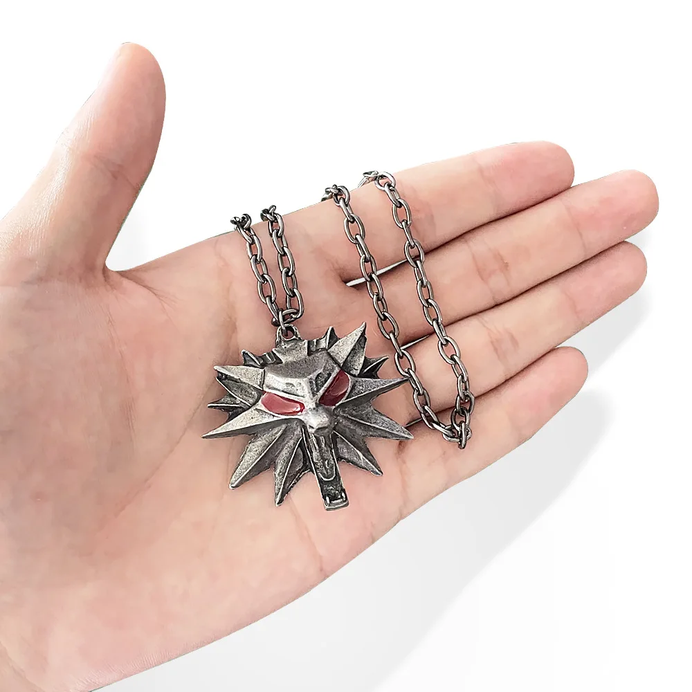 Collar clásico del juego Witcher 3: Wild Hunt, collar con colgante de cabeza de lobo estilo punk de Geralt, accesorios de cosplay para joyería unisex.