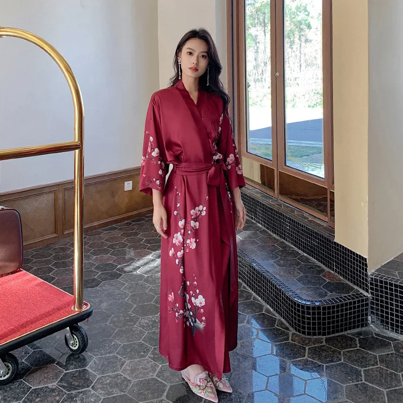 Sommer Robe Bademantel im chinesischen Stil Seiden druck lange Robe Kimono Satin sexy Roben Nachtwäsche Nachtwäsche Pyjama