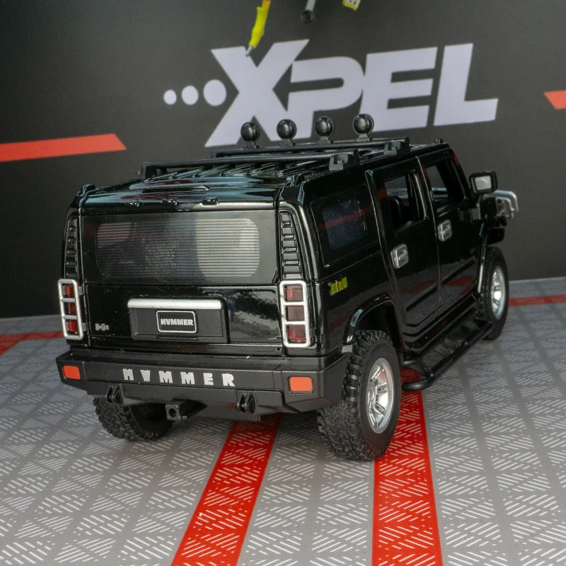 

1:24 Hummer H2 alloy off-road vehicle model car doors and hood trunk can open has simulated sound and lighting functions
