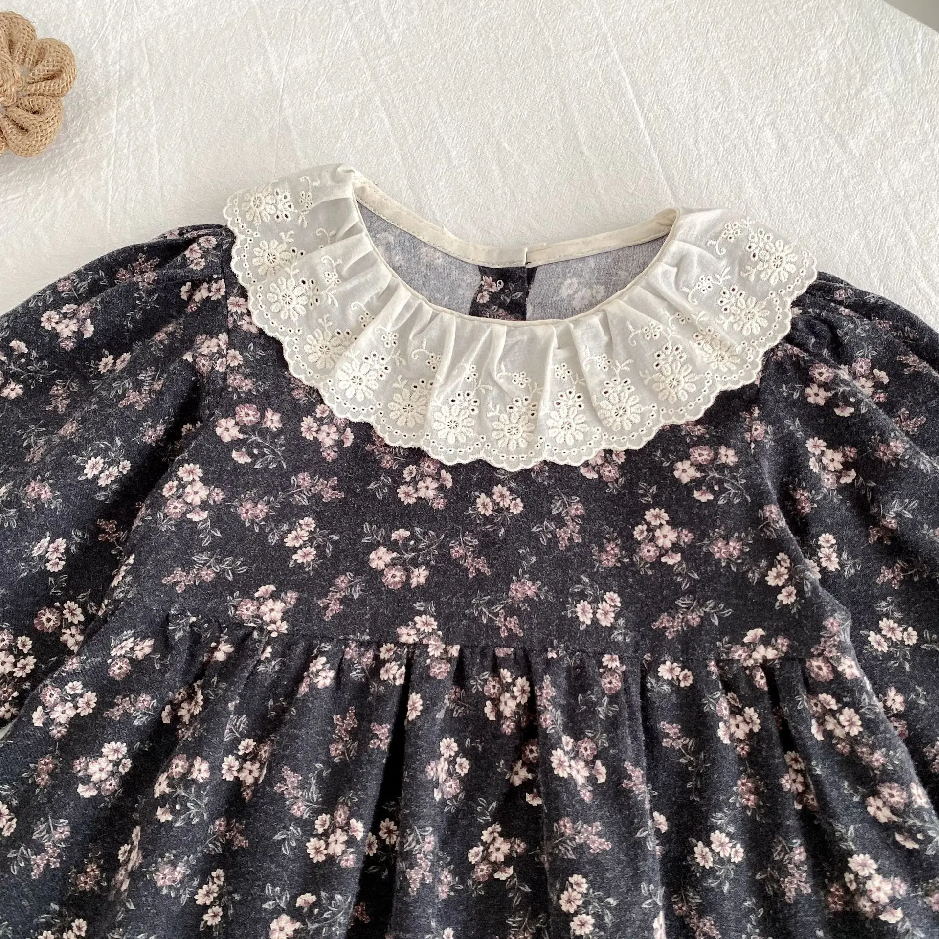 2026 Neuer Frühlings-Baby-Strampler für Mädchen 0-24M Langarm Baumwolle Bedruckt Koreanischer Stil Kletter-Strampler Süße Babykleidung – Detail 15
