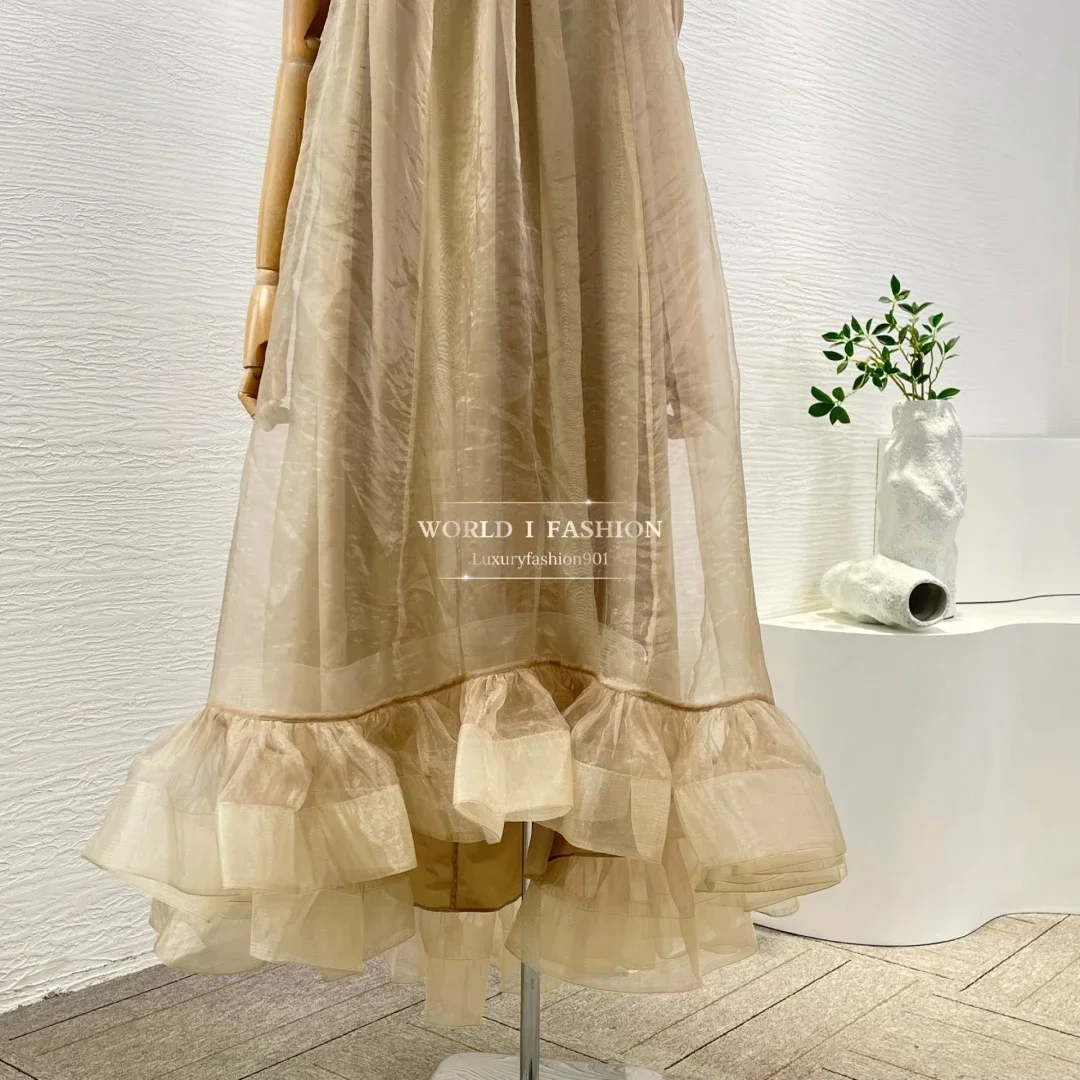 فستان متوسط الطول بطباعة رمادية عالية الجودة بدون أكمام 2025