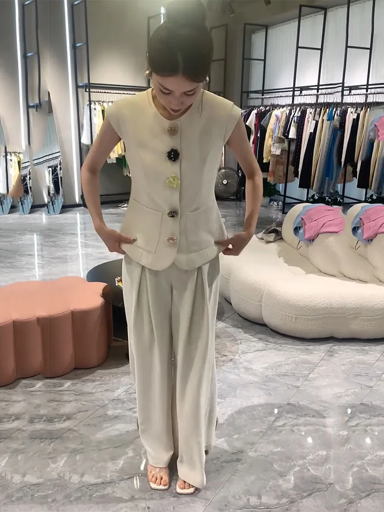

Women 2025 summer professional temperament slimming three-dimensional flower sleeveless vest wide leg pants two-piece set