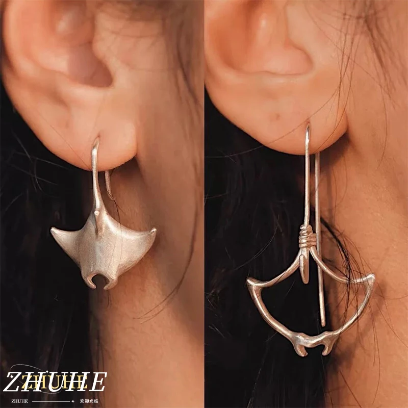

The Ocean Series Dynamic Manta Ray Earrings With A Retro Style Are Jewelry Accessories For Both Men And Women