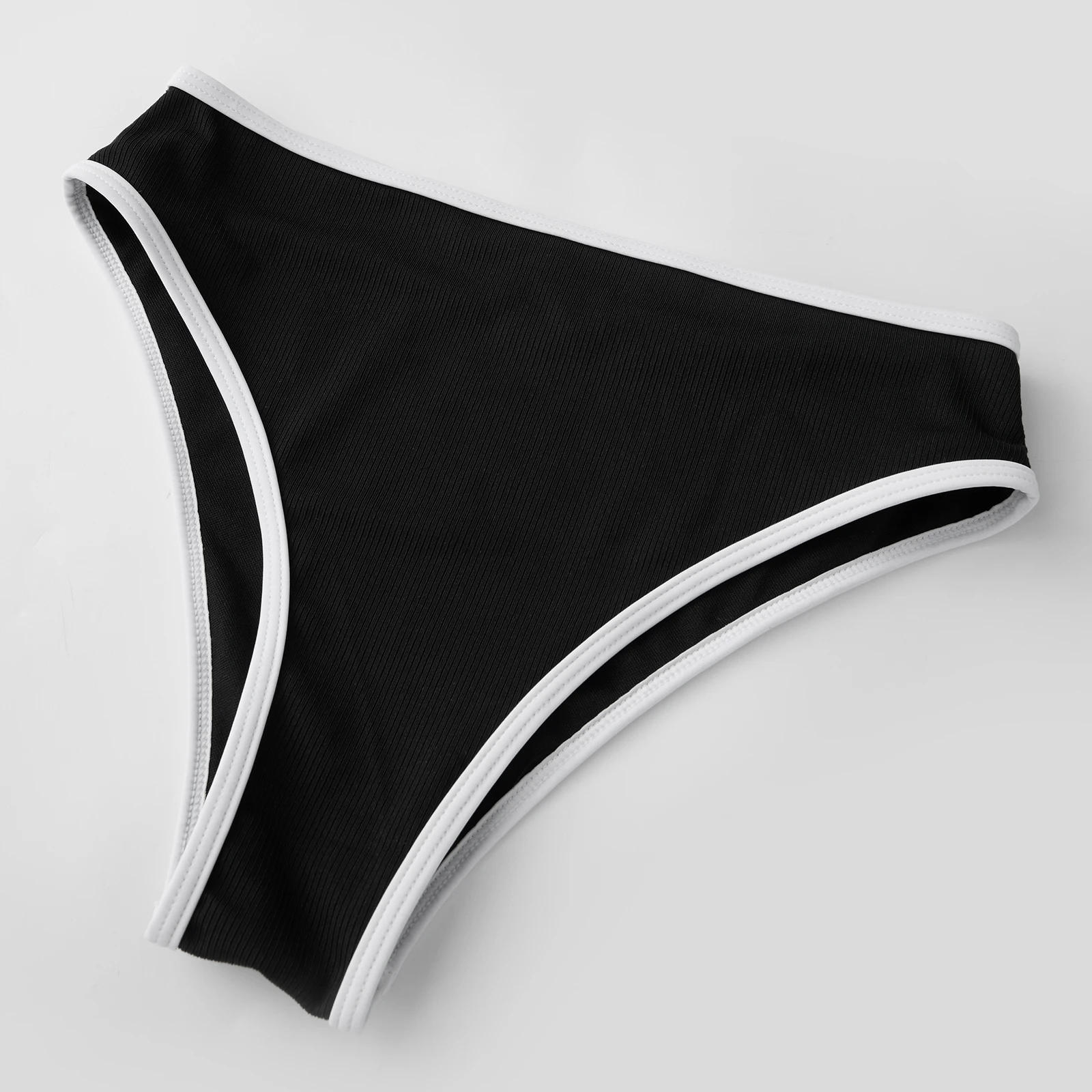 Women 2-Piece Bikini Sets Contrast Colors Swimsuit Cross Straps Bra and Elastic Panties Swimwear Summer Beachwear Bathing Suits