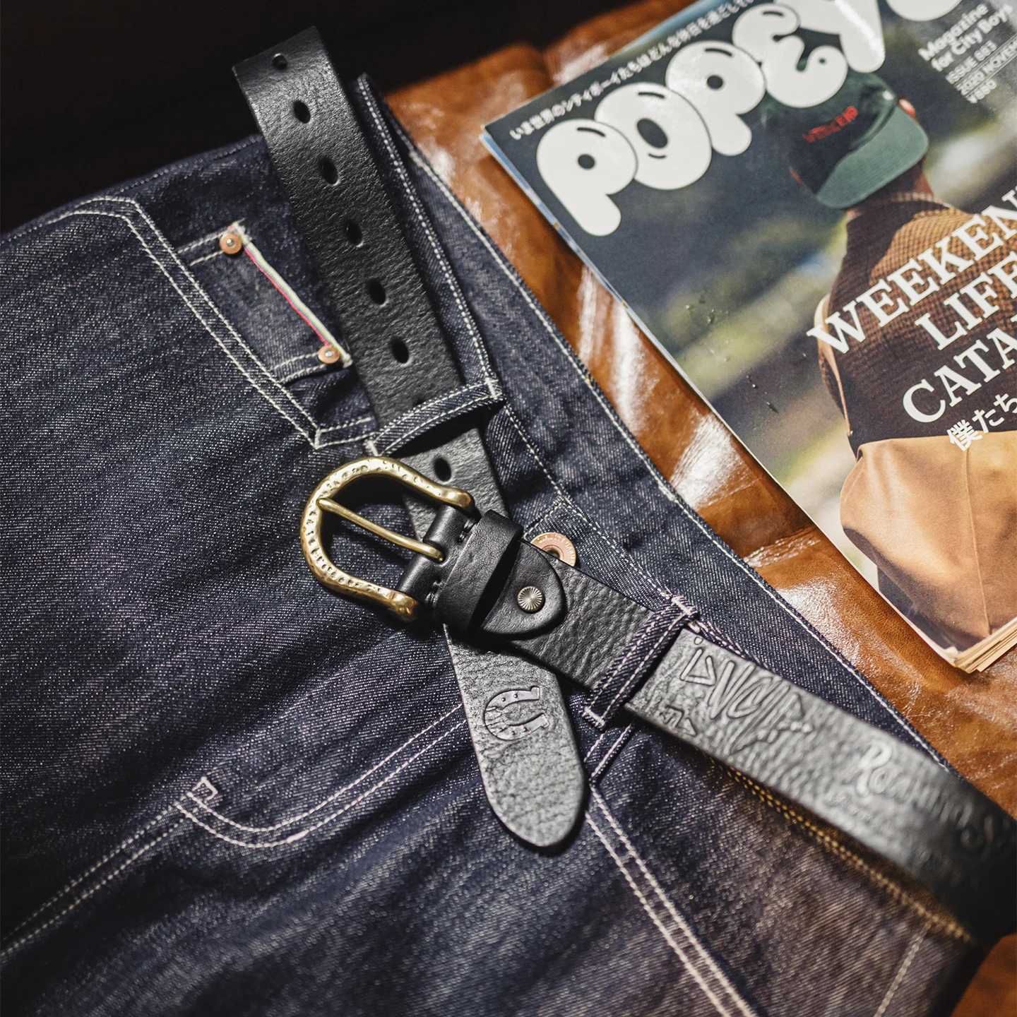 

Мужской ремень Maden из натуральной кожи, черный, винтажный, с латунной пряжкой, для джинсов, прочный, стильный, высококачественный поясной ремень