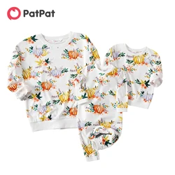 PatPat Halloween Allover Pumpkin Print Long-sleeve Pullover Sweatshirts for Mom and Me Soft and Comfortable Basic Style