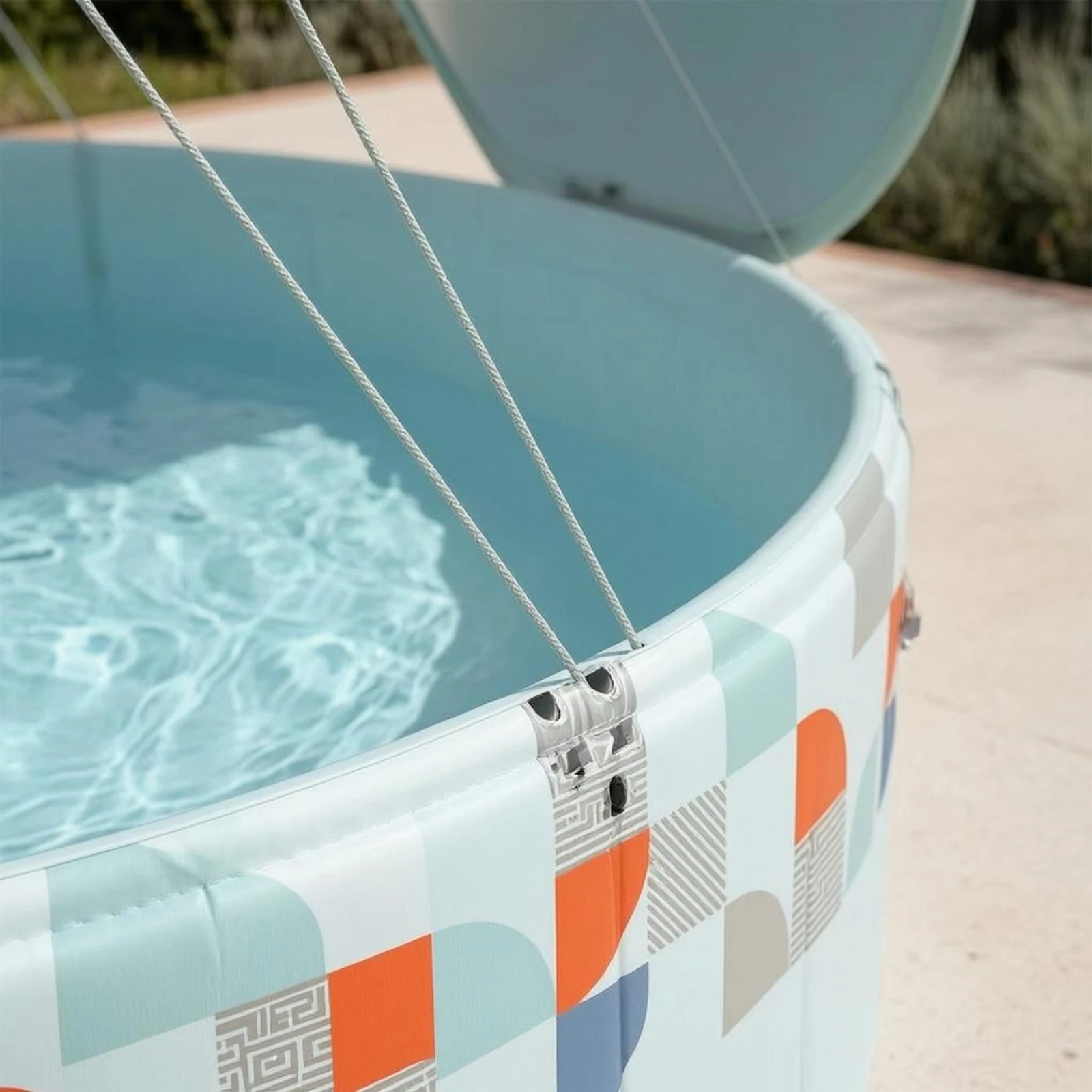 inflatable-sunshade-pool-geometric-band-round-pool-straight-panel-walls