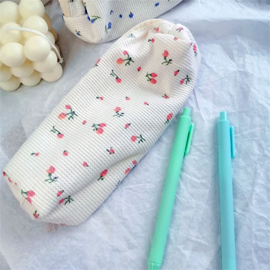 Kawaii Floral Pencil Bag Small Flowers Pencil Cases Cute Simple Pen Bag Students Stationery Storage Bags School Supplies